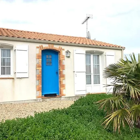 Maison Calme Avec Garage Et Jardin Clos Avec Menage Inclus Le Fenouiller